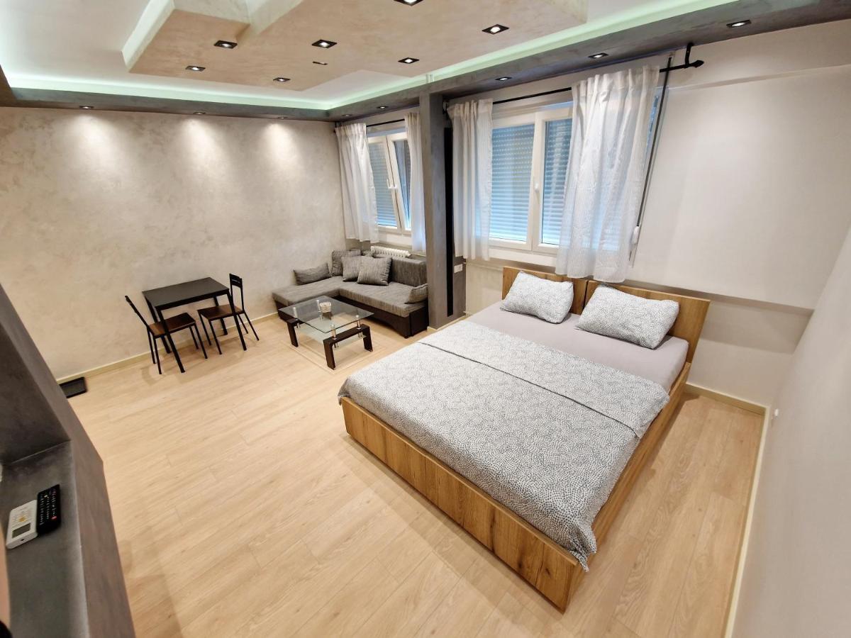 Apartmani Paku Belgrad Zewnętrze zdjęcie