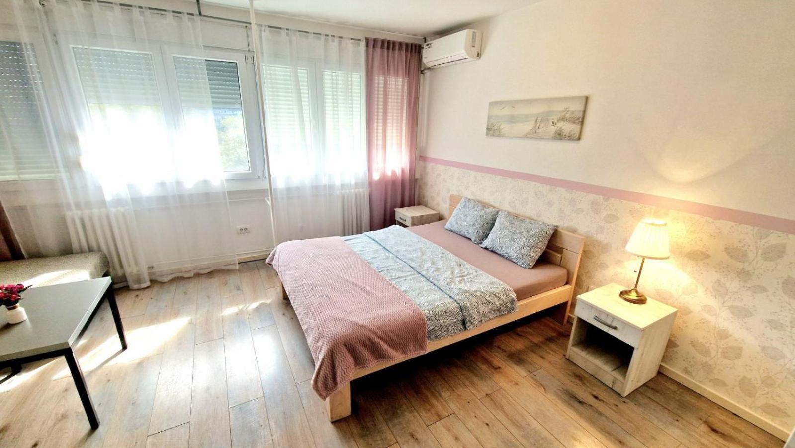 Apartmani Paku Belgrad Zewnętrze zdjęcie